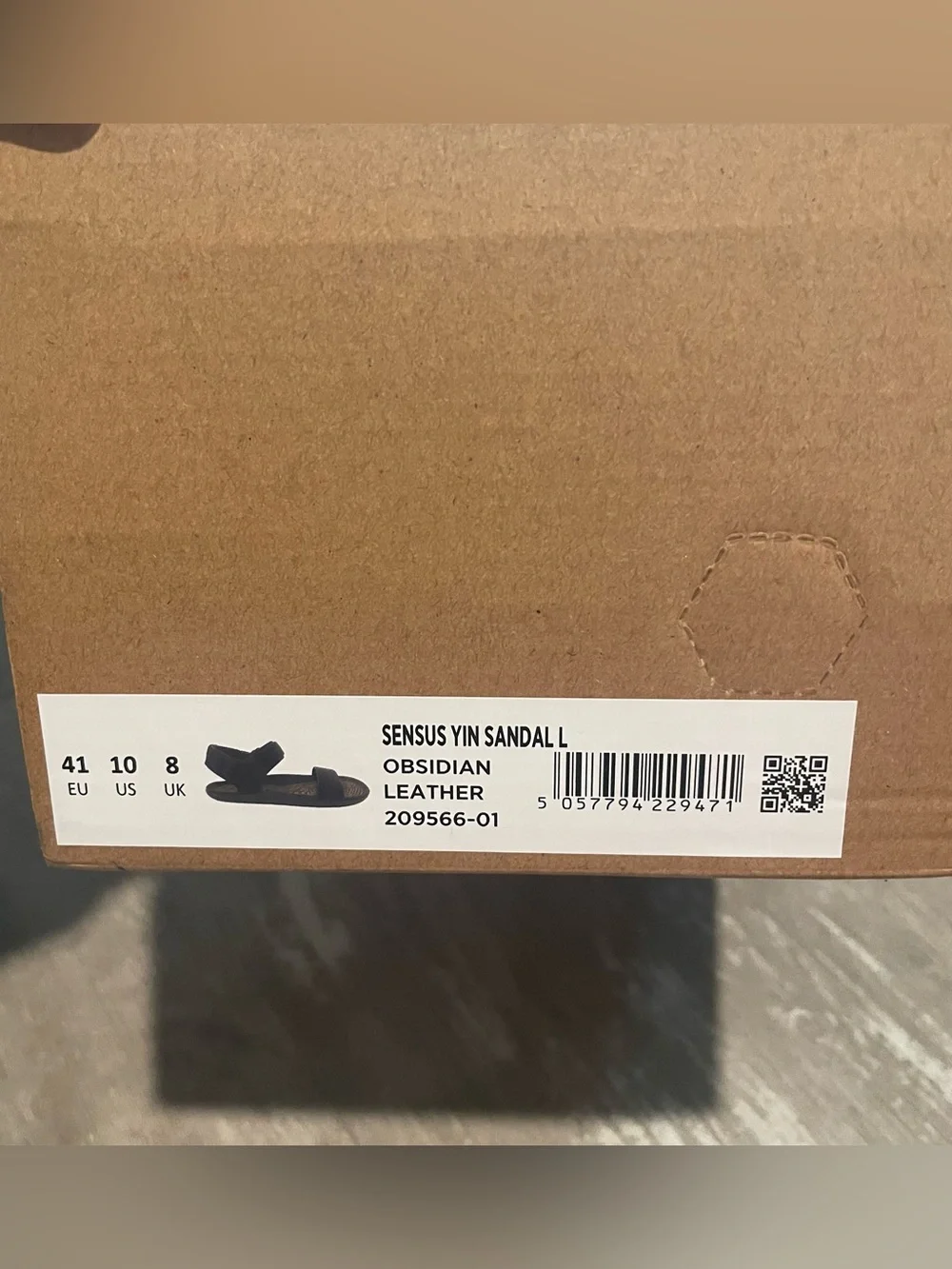 VivoBarefoot Sensus Yin Sandals Women's Black Obsidian EU 41/US 10 Like New